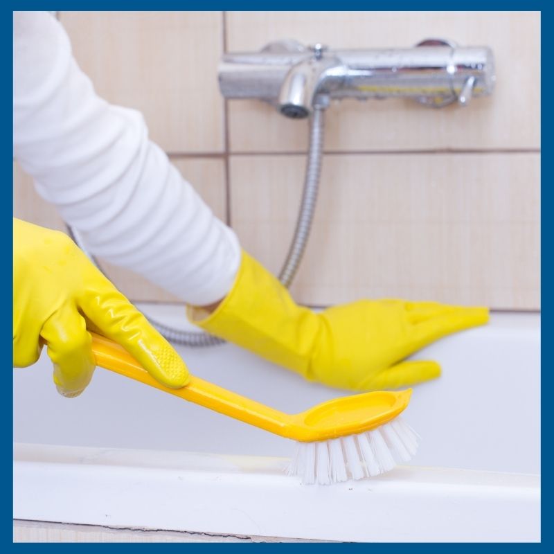 MyBathCreations's tweet photo. Old mildew stains make the whole bathroom look dirty! Make a paste of baking soda and water, apply, and let sit for 3-4 hours before thoroughly rinsing it. #CleaningTips #BathTub https://t.co/oVWlQkHsTb