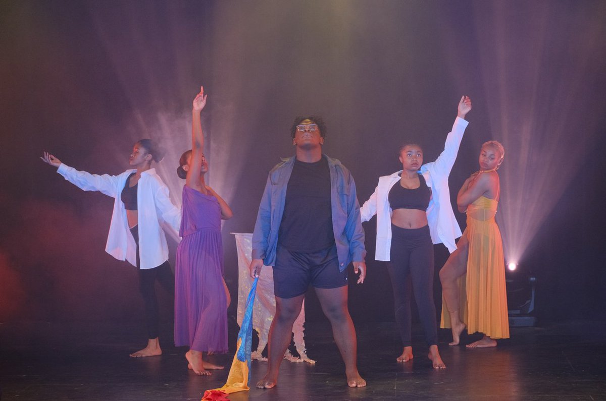 Detroit Performs tweet media