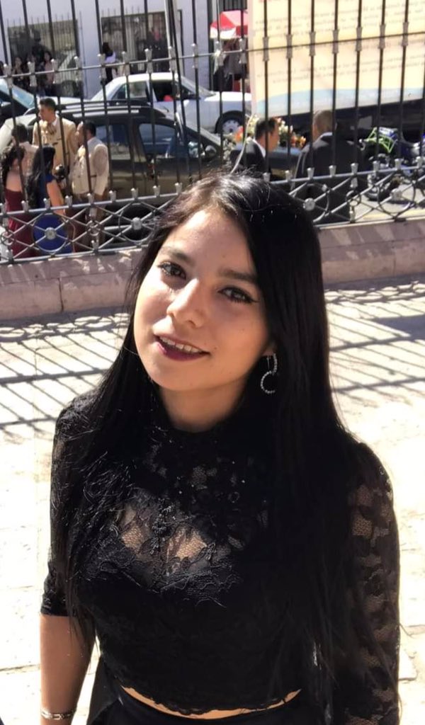 Mi niña apareció muerta en un “Supuesto suicidio” la fiscalía de #Queretaro con graves negligencia en la investigación.
El que era mi yerno manipuló el arma de fuego con su hermano, la desabasteció y quito el tiro de la recámara. Ni siquiera han sido tomados como sospechosos RT
