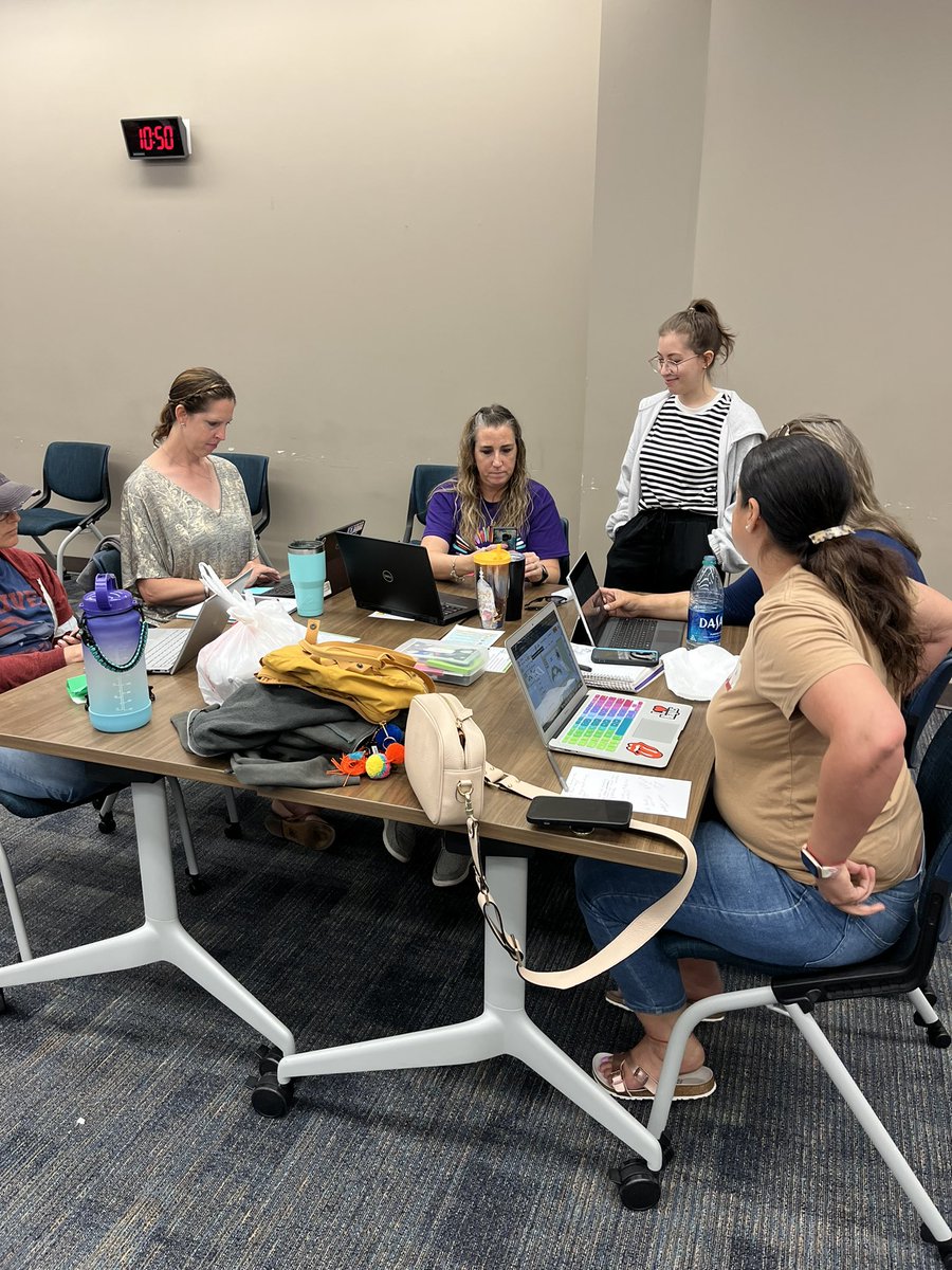 Amanda Dennard tweet media