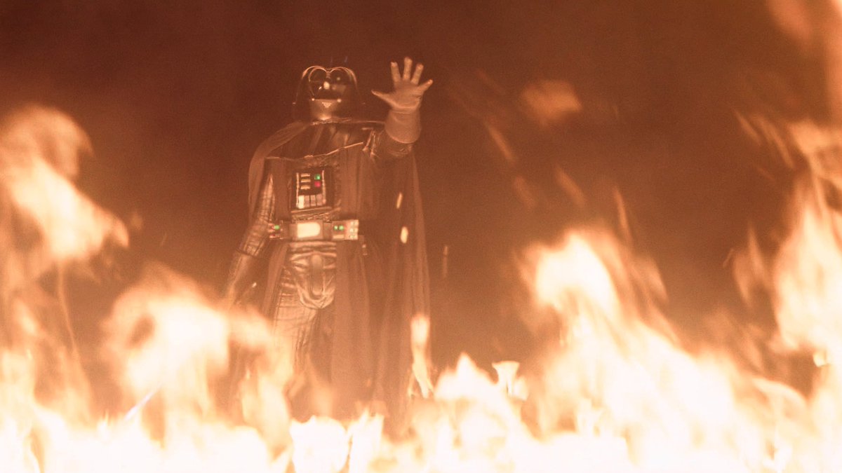 RT @SITHLEIAS: darth vader + fire https://t.co/D9qJMt0yRB