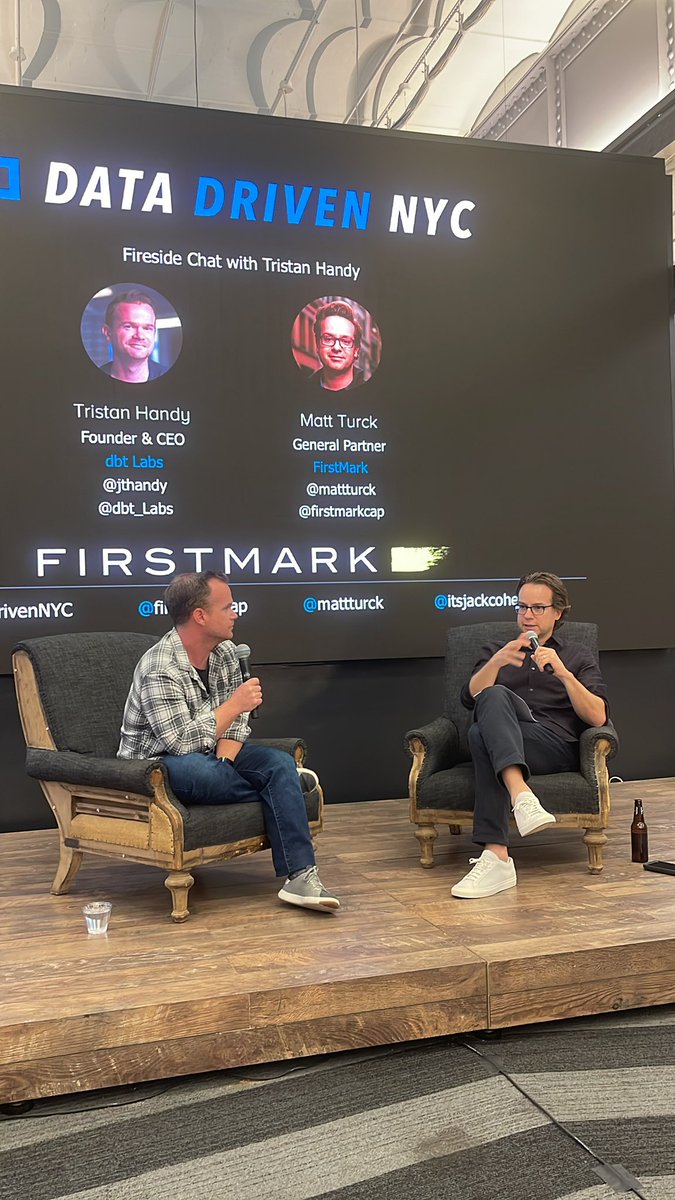 xav080578's tweet photo. #DatadrivenNYC is back in person with @mattturck and @jthandy on stage. https://t.co/Fze5VGyNkI
