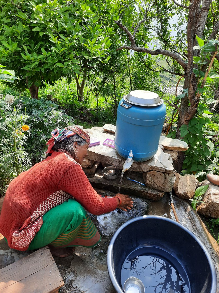 AasthaChhetri's tweet photo. #progress on #Handwashwithsoap in Dailekh: #practice of Washing hands and #protection of Station
@_waterforwomen @SnvNepal https://t.co/RWuqukyoWI