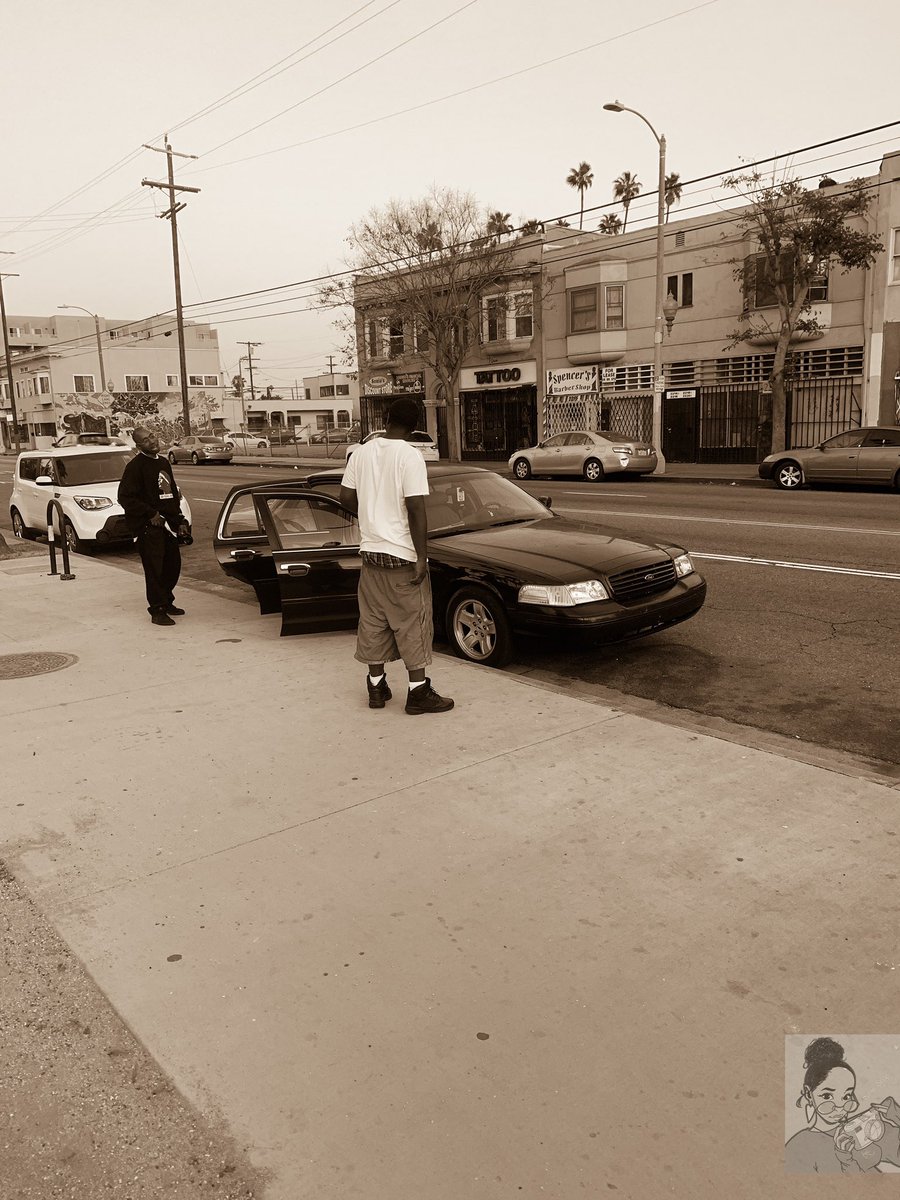 #PhotoOfTheDay #photography #streetphotography #streetphotographer #crownvic #TreeofTrees #urban #friends #vibes #LA