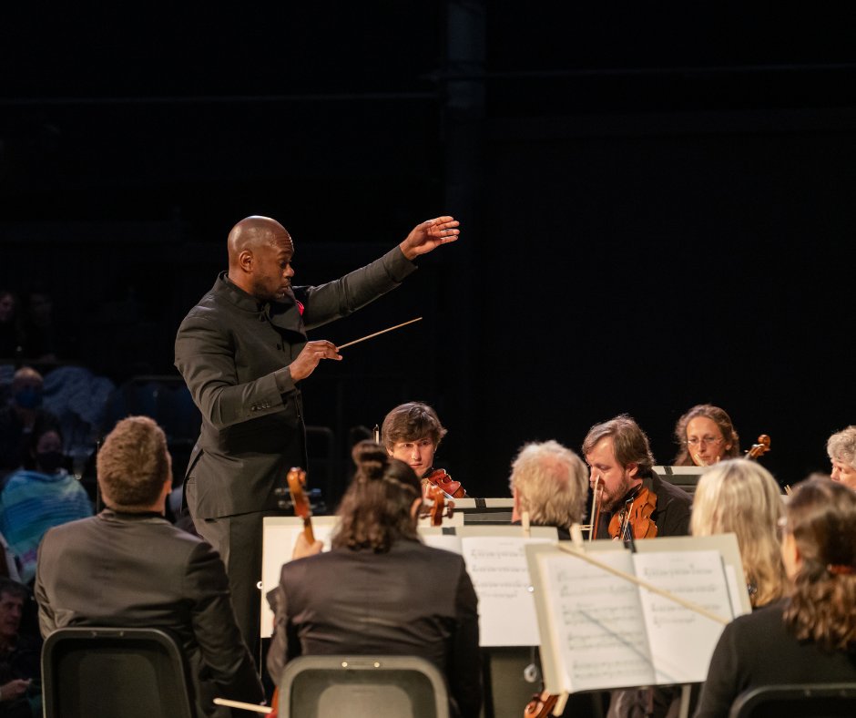 Join us in celebrating our 50th Anniversary by participating in our virtual silent auction. Bid on experiences and packages, including the opportunity to take the podium with our Music Director Joseph Young and conduct the orchestra. e.givesmart.com/events/nXh/i/_…
#berkeleysymphony