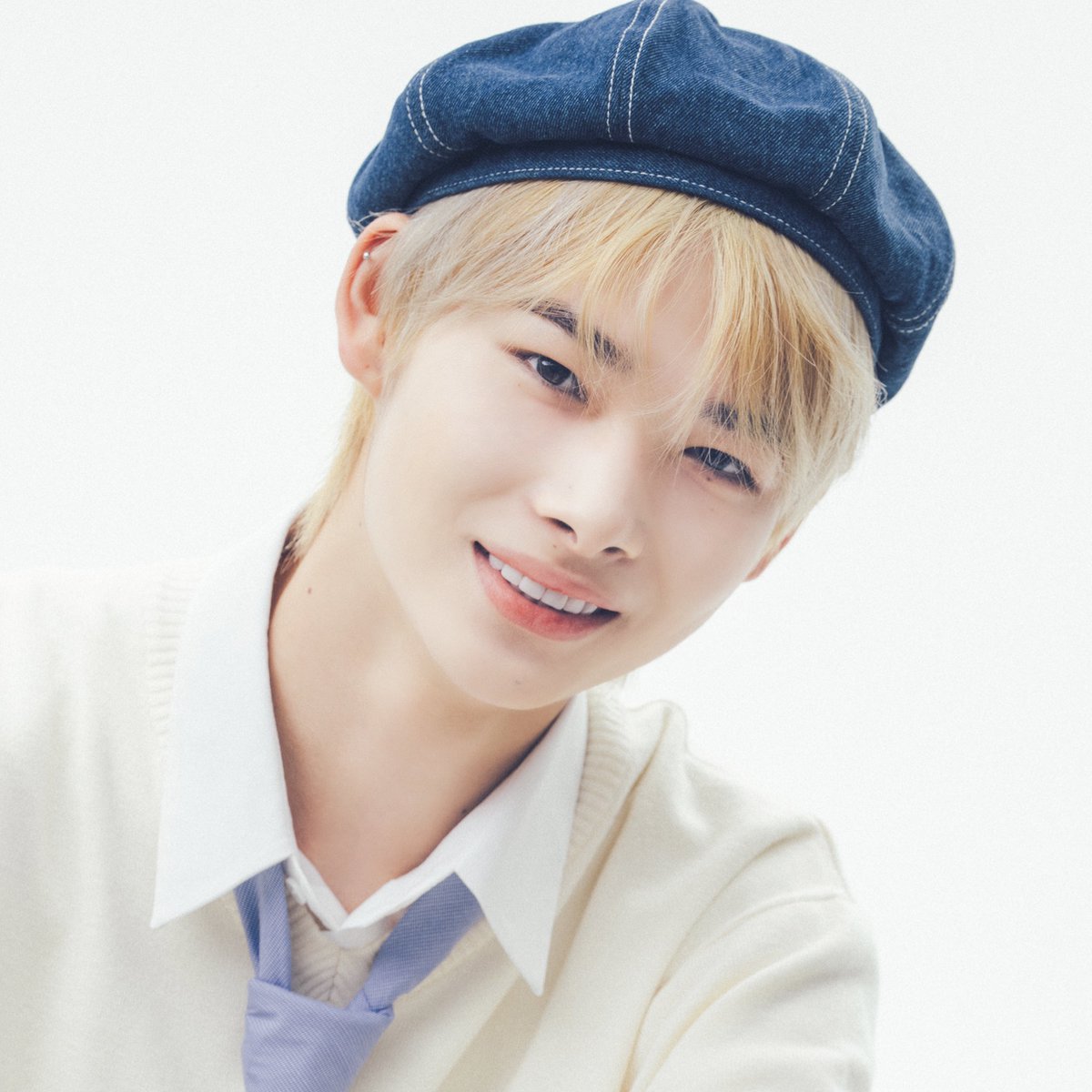 아~ 나 이 날 니키 보면 닠천지 된다고!!! 
(감사합니다... 
정말너무감사합니다)