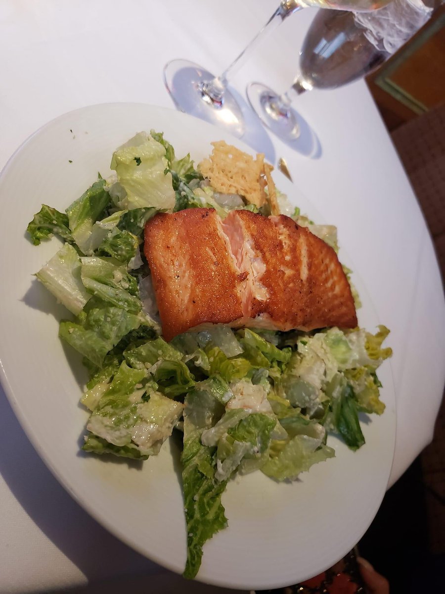 I firmly believe in the power of food.😋😋😋
•
•
•
#🍲 #cleaneating #cleaneatingideas #toptags #cleaneatingchallenge #cleaneatingrecipe #cleaneatinglifestyle #cleaneatingjourney #cleaneatingaddict #cleaneatingdiet #cleaneatingforlife #healthychoices #healthy #foodislife