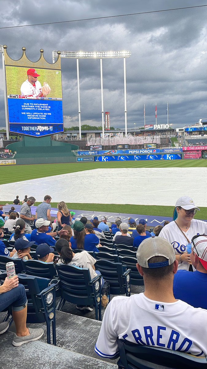 CoachSattzVB's tweet photo. @BlueJays can we move this game to the Rogers Centre? KC needs to invest in a retractable roof! #noraindelay https://t.co/hkcnHrPVoU