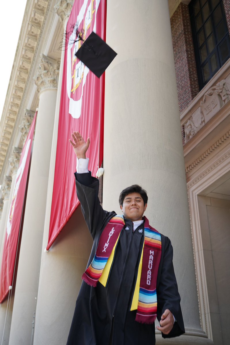José K. Velarde (@joskalv) on Twitter photo Excited to share that I recently graduated from Harvard with a bachelor’s in neuroscience with honors! I also successfully defended my thesis in cancer neurobiology with support from <a href="/ShankarLabMGH/">Shankar Lab MGH</a>. Feeling proud and excited for l the next chapter of my life! Excited to share that I recently graduated from Harvard with a bachelor’s in neuroscience with honors! I also successfully defended my thesis in cancer neurobiology with support from <a href="/ShankarLabMGH/">Shankar Lab MGH</a>. Feeling proud and excited for l the next chapter of my life!