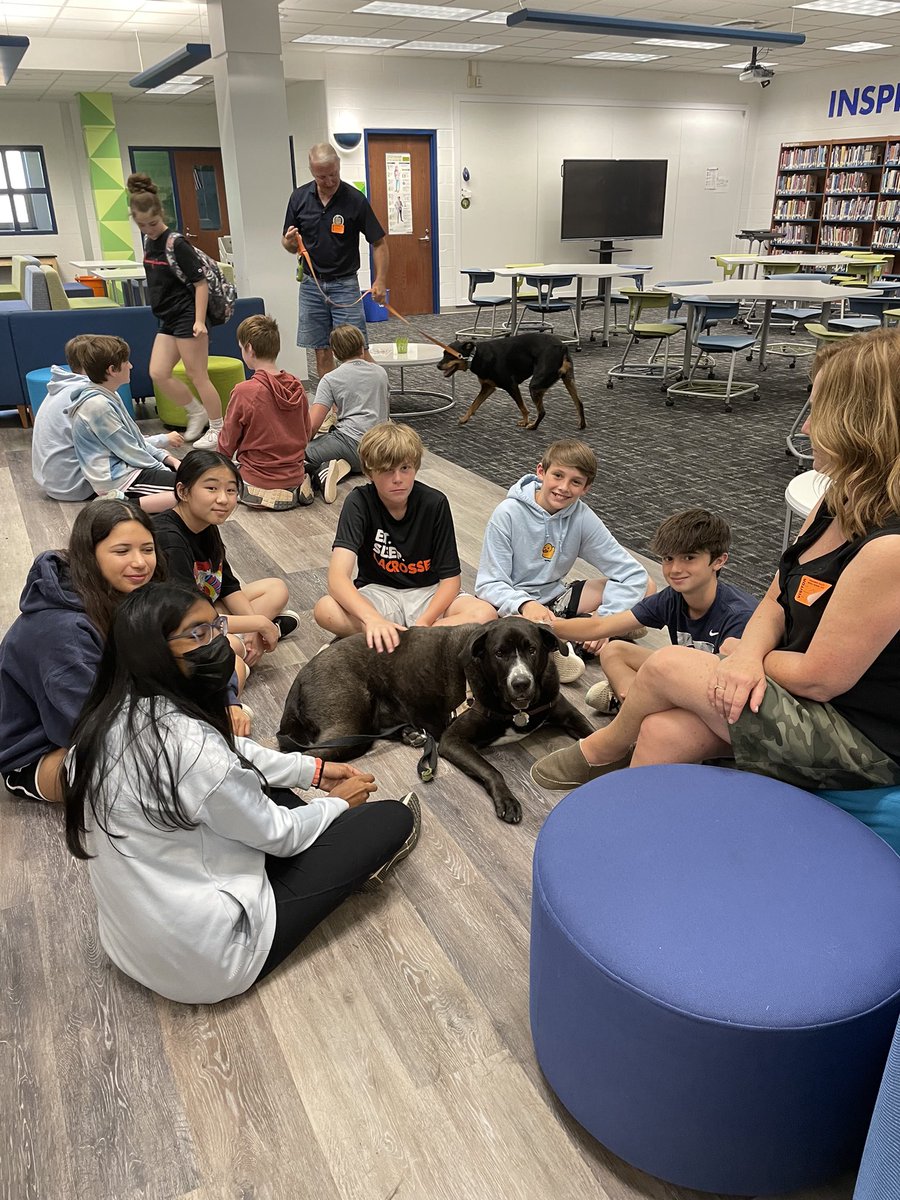 PVMSEast's tweet photo. Last visit with the therapy dogs for the school year. 4 classes came to visit with the dogs as well and many individual students who were invited by a staff member. https://t.co/yBq0bbwXGf