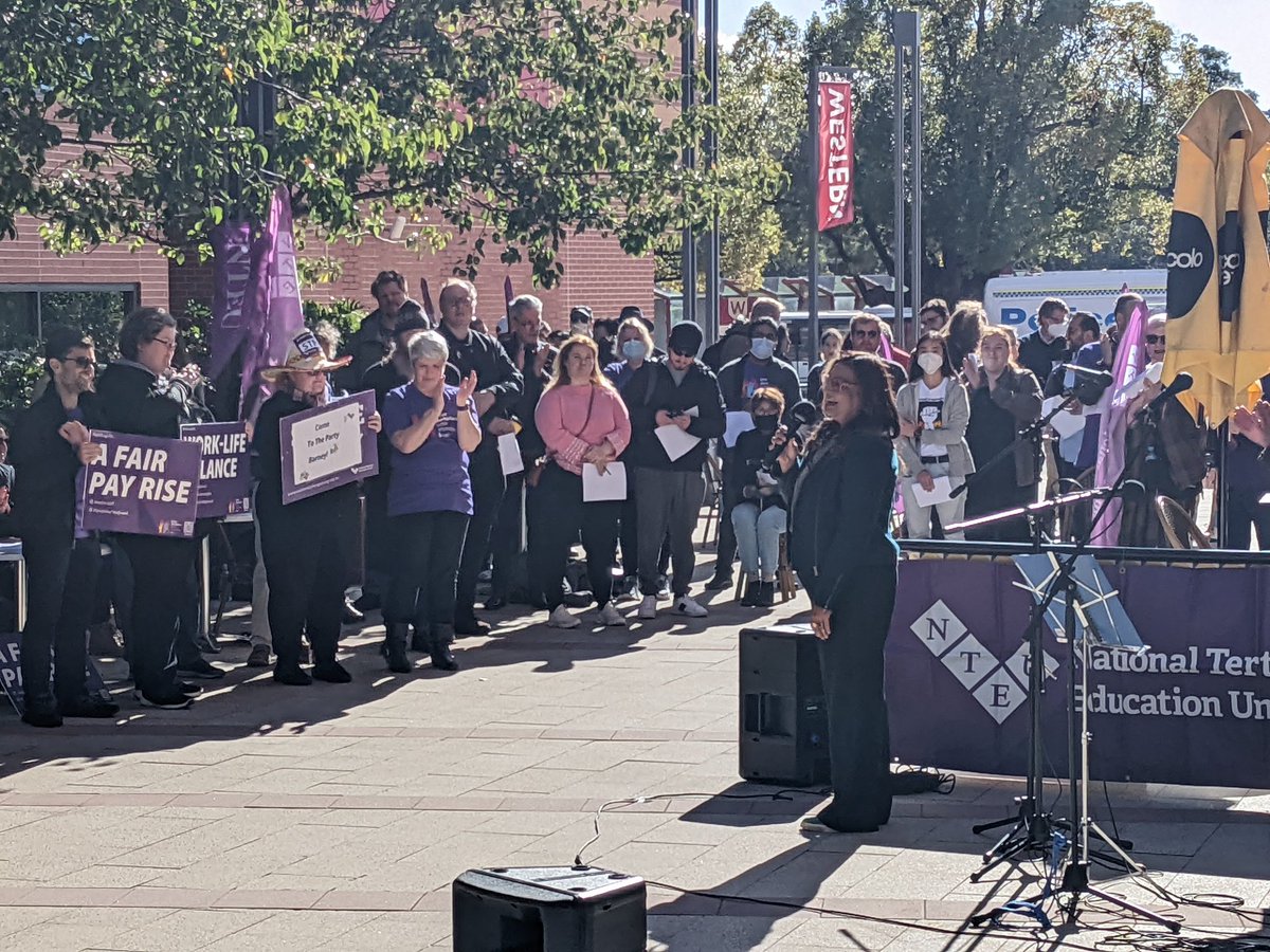 Felicity Castagna (@felicitycastagn) on Twitter photo Thanks to <a href="/MehreenFaruqi/">Mehreen Faruqi</a> for her inspiring speech in support of staff and students <a href="/westernsydneyu/">Western Sydney University</a> today.#educationisafundamentalhumanright <a href="/Greens/">Australian Greens</a> Thanks to <a href="/MehreenFaruqi/">Mehreen Faruqi</a> for her inspiring speech in support of staff and students <a href="/westernsydneyu/">Western Sydney University</a> today.#educationisafundamentalhumanright <a href="/Greens/">Australian Greens</a>