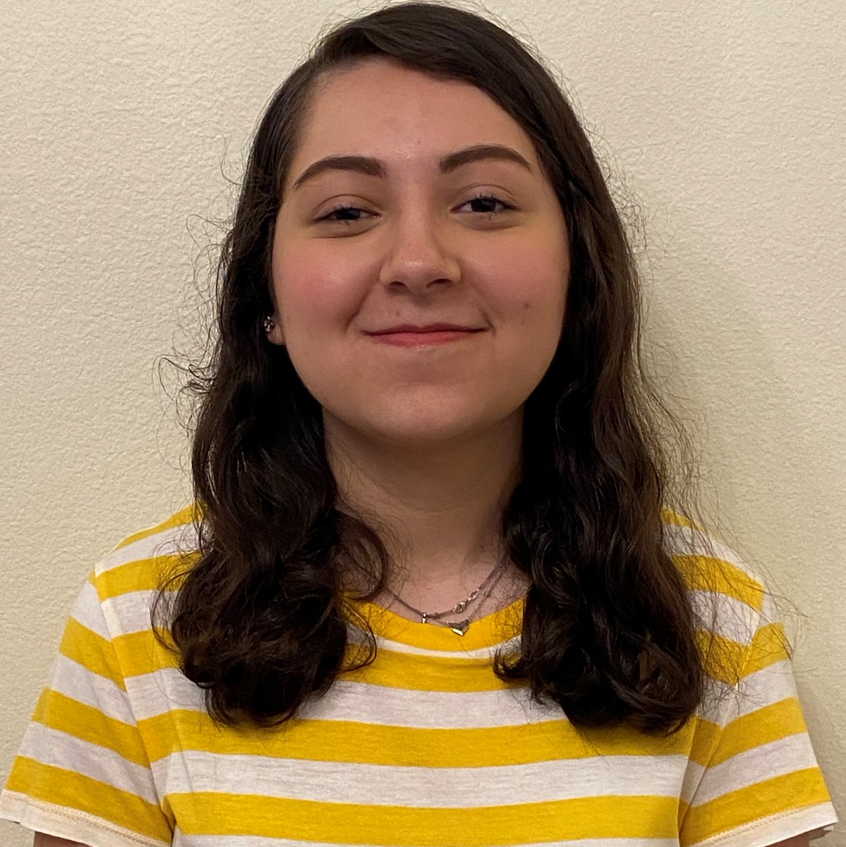 HSFNews's tweet photo. #HSFStudent Natalia Vazquez, selected to attend the 2021 (virtual) Youth Leadership Institute, hopes to attend The University of Texas at Austin and major in Marketing. #HSFStories https://t.co/29SZIQmz7V