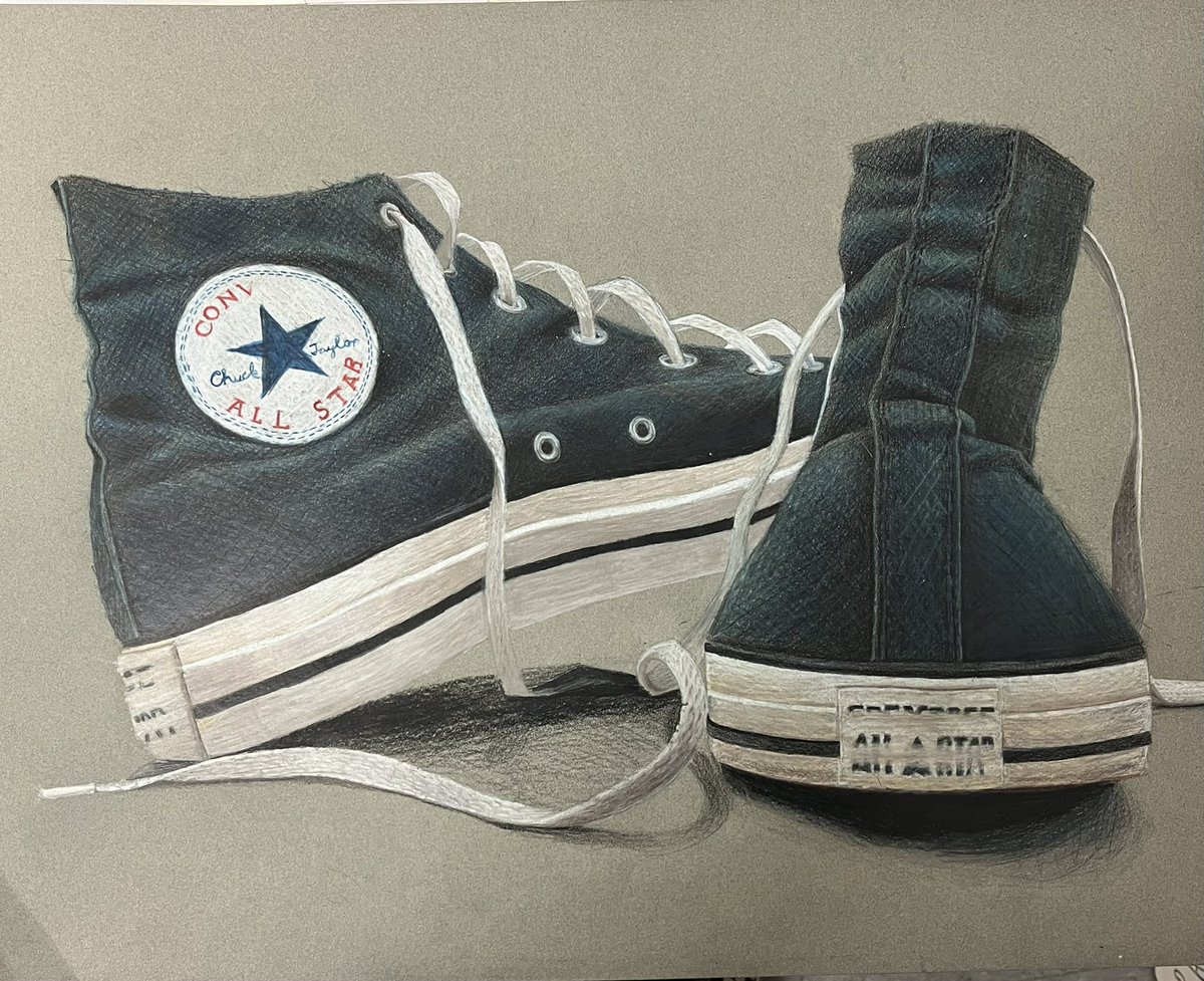 VinceSTFU's tweet photo. “A Thousand Miles” colored pencil

#drawing #coloredpencil #prismacolor #converse https://t.co/LkD6kgSwdE