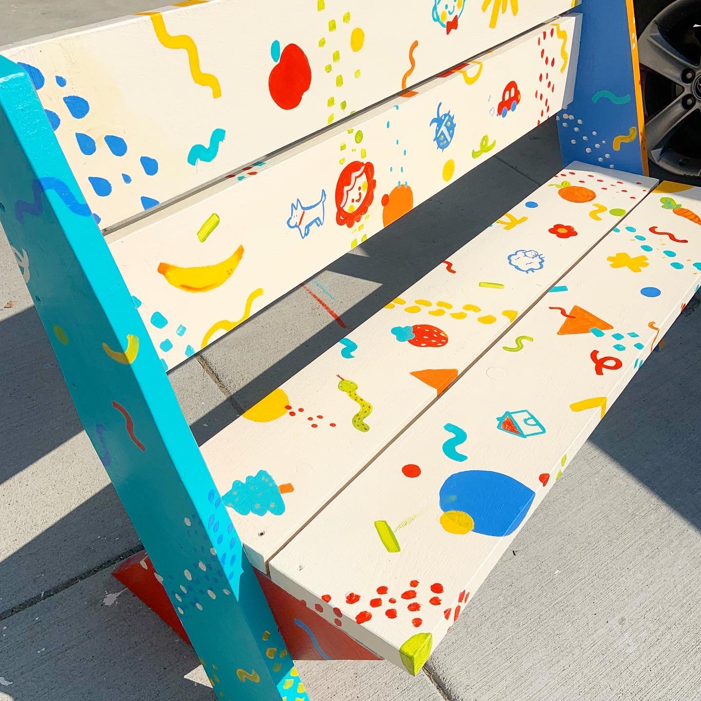 lily☀️ lightbox expo 110 on Twitter "thinking about the happy bench