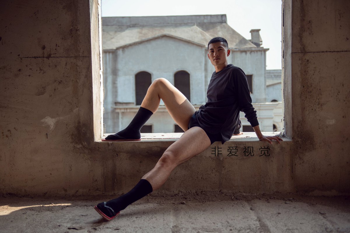 非爱视觉（空降约拍） tweet media