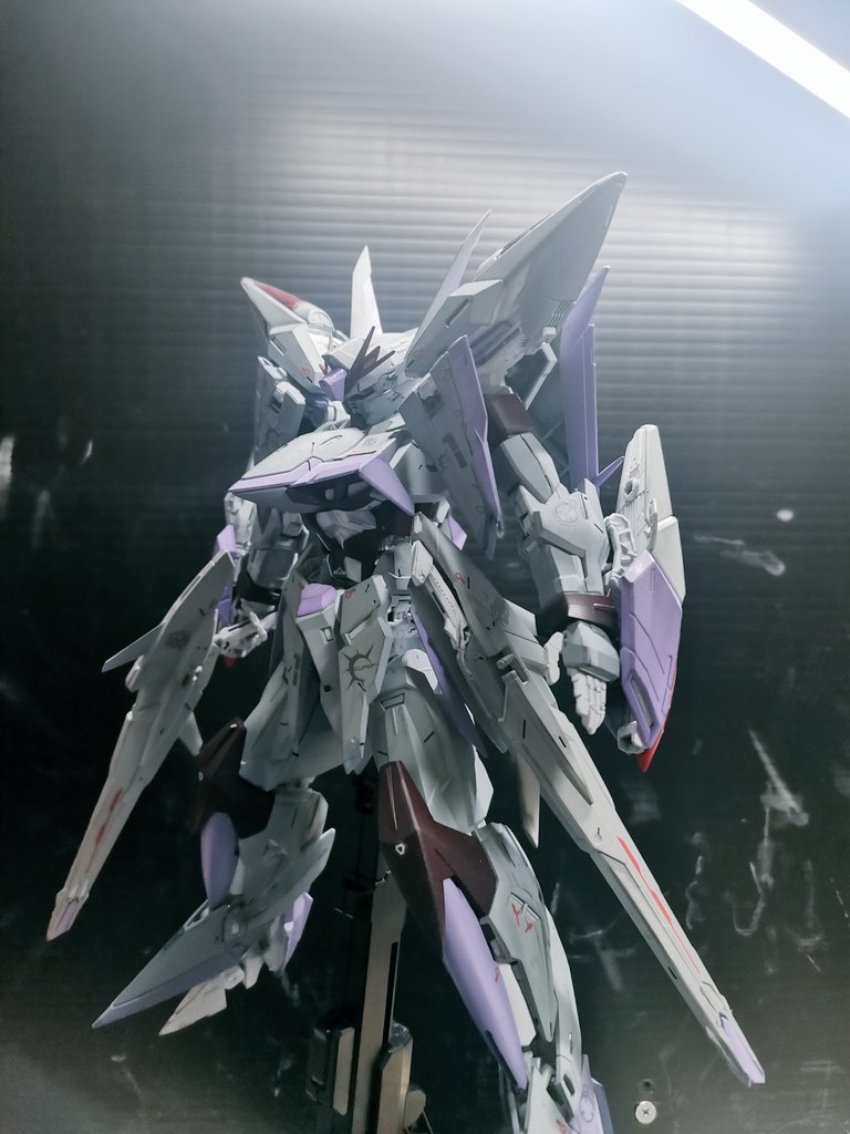 celsior300628's tweet photo. プラモ熱が再熱してまた、セコセコと作り始めました。
小学校の頃からガンプラは作ってますが知識経験共に素人同然の雑魚モデラーです🥺
それでも良かったら仲良くしてください
無言フォロー大歓迎
#ガンプラ
#ガンプラは自由だ 
#ガンプラはどんな発想で作ってもいいんだ 
#ガンプラ好きと繋がりたい https://t.co/7LOLxcwxs6