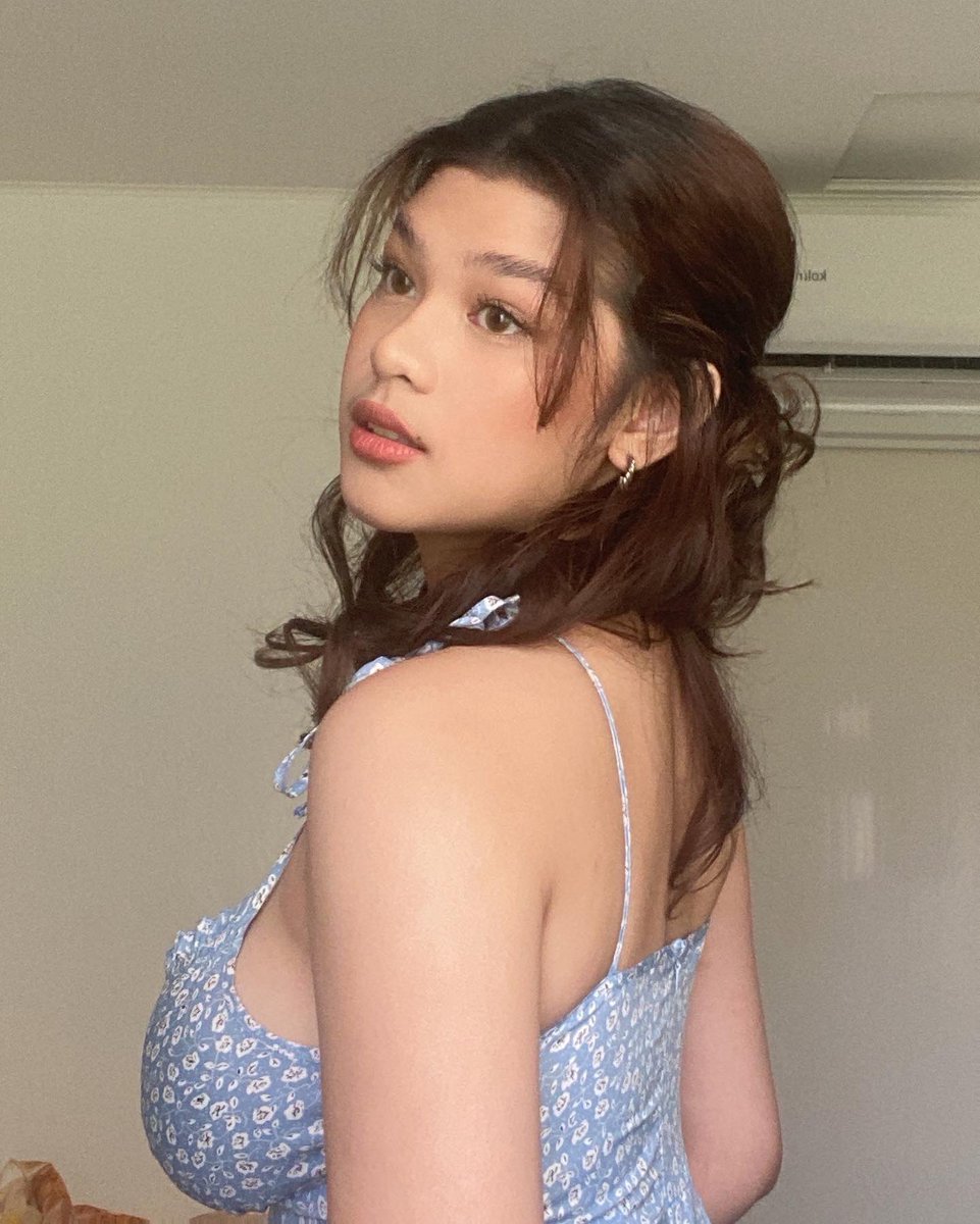 angelabalagtas's tweet photo. forgot to upload these here 🙆🏻‍♀️ https://t.co/HcJ0NBeEYH