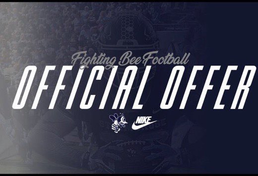 AGTG🙏🏽 I am grateful to announce I have received my first offer to continue my athletic and academic career locally at Saint Ambrose! 🐝<a href="/Coach_Hammer/">Ben Hammer</a> <a href="/FightingBeesFB/">St. Ambrose Football</a> <a href="/SAU_CoachQ/">DeQuinn Watford</a>