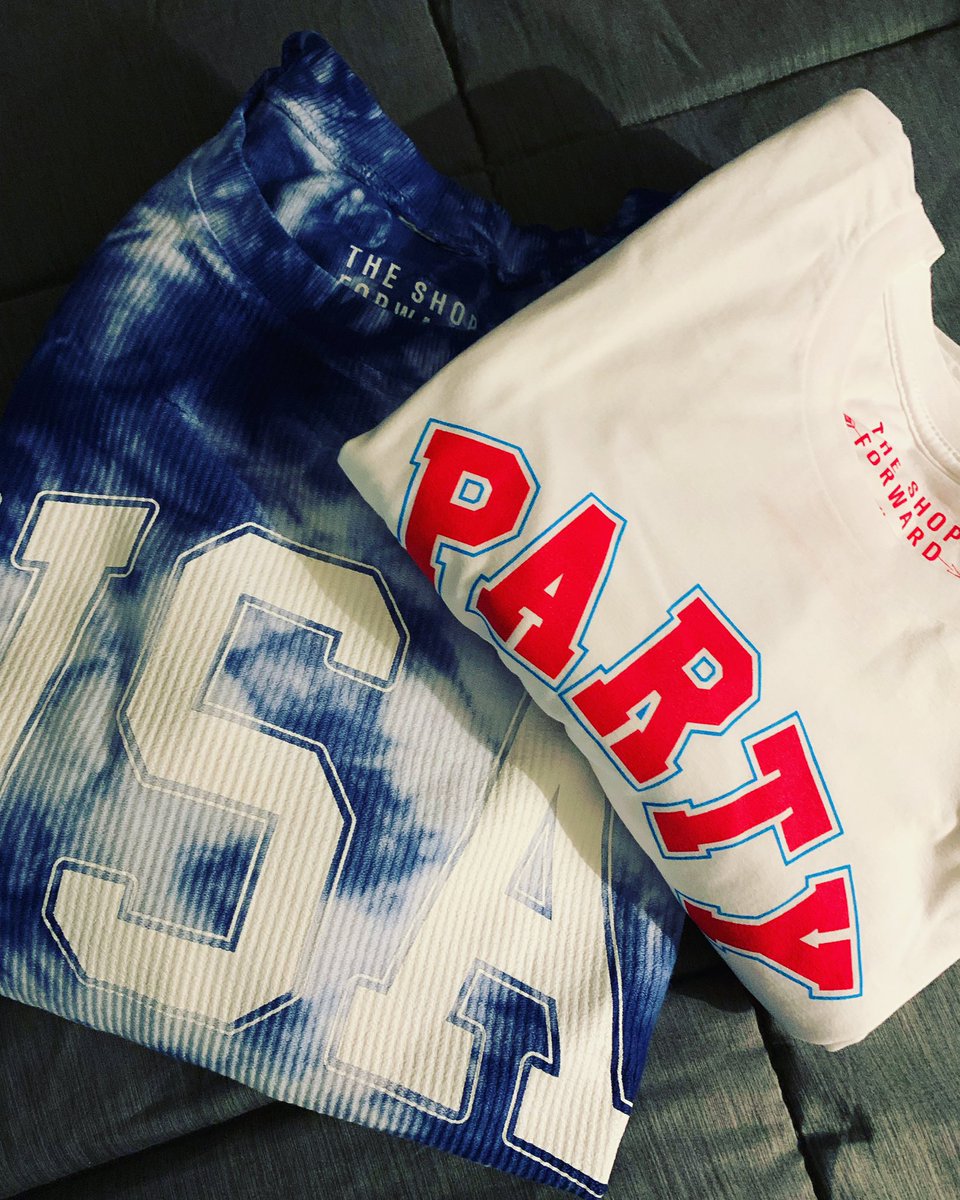 egon7320's tweet photo. Received my USA loot today!! 🇺🇸🇺🇸 #pimpinjoy #HomesforHeroes #theshopforward @bobbybonesshow https://t.co/Al92rrQoVT