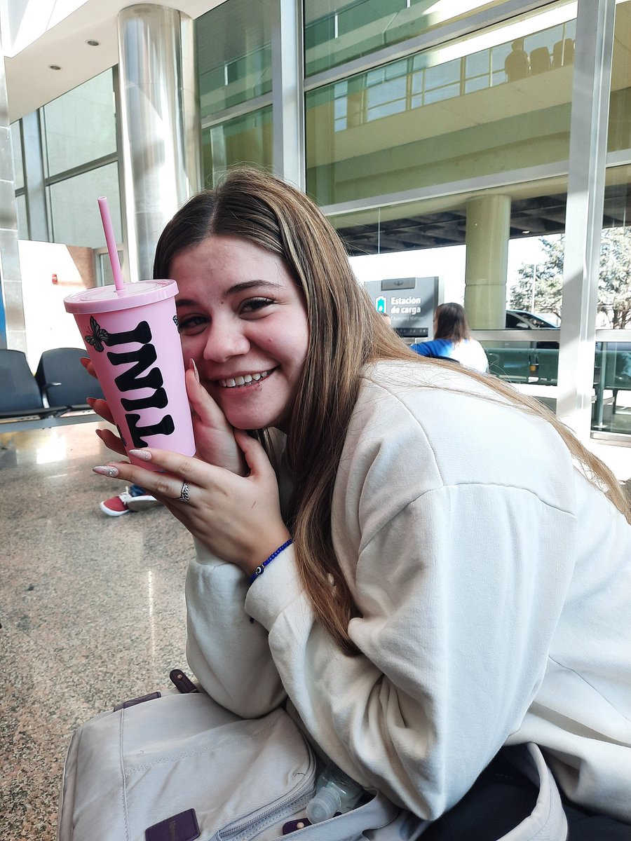 hottiemrtina's tweet photo. no lo puedo creer amor @TiniStoessel te amo tanto, gracias por esto🥺💖 https://t.co/kZug0WCLeQ