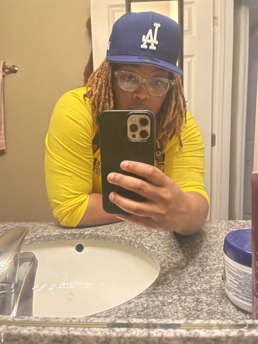 E🏳️‍🌈 tweet media