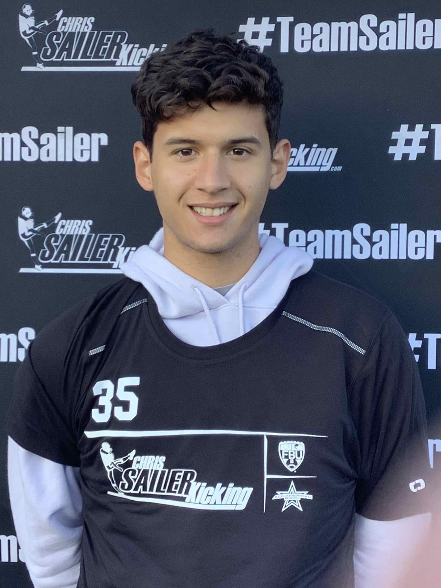 Chris_Sailer's tweet photo. The 3rd Wild Card Selection for the 2022 TOP 12 Camp is… @Hammond_3rd (2023, FL). Excited for Robert to compete with the best of the best! #TeamSailer #PuntFactory #TOP12 #2SpotsLeft https://t.co/xVYXpCxJy5