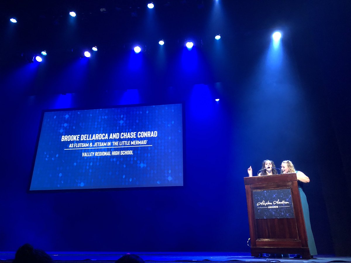 VernaODonnell's tweet photo. Congratulations to Chase and Brooke, best supporting actresses!!!! So incredibly proud of you!! #VRMP #SondheimAwards2022 #VRHS @VRHSPrincipal @LJWC https://t.co/1TgQy1qYSB