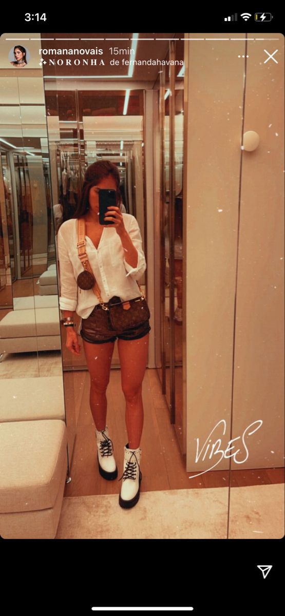 LuaPhillip's tweet image. Eis que a nenem dorme e hora de jantar. 🤍

Ps. Bota e bolsa apenas para foto