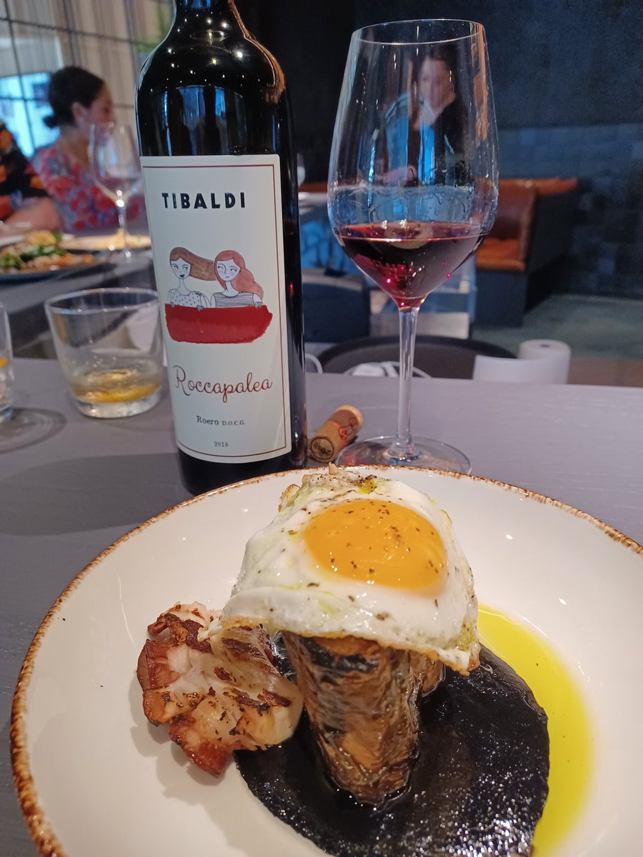 MeditasteBC's tweet photo. The best for the best occasions. Check out the new restaurant #NoxVancouver https://t.co/QiKJPaCs1w