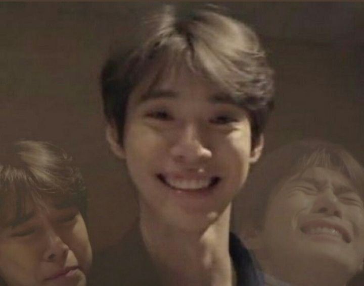 rewnsjun232's tweet photo. me after taking the SPM result:

1. Stay away from family and friends
2.Hang up the phone for a week
3.Locked myself in a room
4.Dont want to eat
5.Don't want to meet outsiders
#Spm2021 https://t.co/IU5d3CQG75