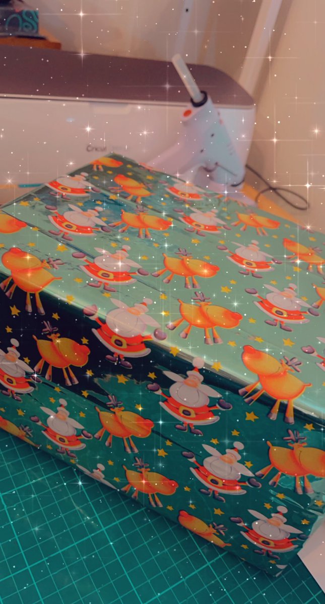 AngelaNZ's tweet photo. #MidWinterSecretSanta Oh yeah it has arrived 😃 So excited 😆 https://t.co/jeUC2Ga0ee