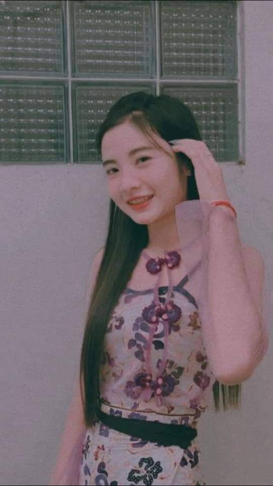 အခုကြည့်နေတဲ့ သူနဲ့ Rsချိတ်မယ်😘

➡ Rt please