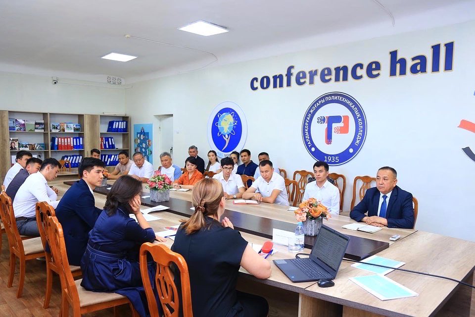 Tdkcollege's tweet photo. 🆕Сегодня в Талдыкорганском высшем политехническом колледже начался процесс прохождения международной отраслевой оценки по программе «Project Supervision» (согласно программе Национального центра строительного образования и исследований NCCER США). https://t.co/nc0K8X9TWf