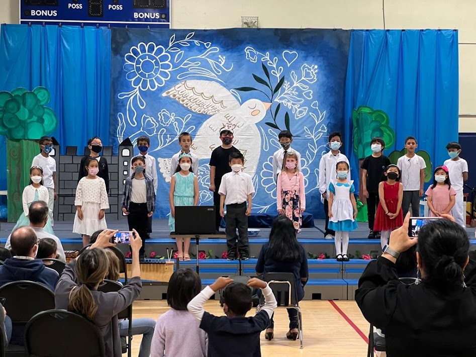 CentralCMS's tweet photo. Welcome back parents for our CMS annual summer concerts! We have been practicing to impress you with our talents! Curtains up tonight for the first of many shows across our campuses this week! #summerconcerts #liveperformance #musicandtheatre https://t.co/JVYM2Mut66