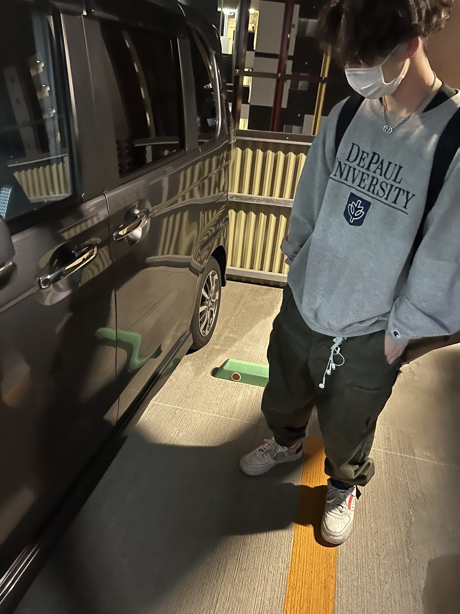 駐車下手すぎてビビってる