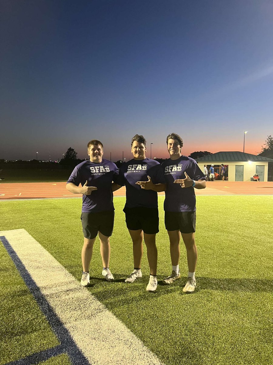 Great time tonight at the <a href="/SFA_Football/">Lumberjack Football</a> camp!!  

@CoachBangSFA <a href="/CoachCarthel/">Colby Carthel</a> 
<a href="/CoachBBleil/">Bill Bleil</a> <a href="/jmclaughlin52/">Jacob McLaughlin C/O '23</a>  
<a href="/LukeMellina/">Luke Mellina</a> <a href="/210Preps/">CountdownCityPreps</a>