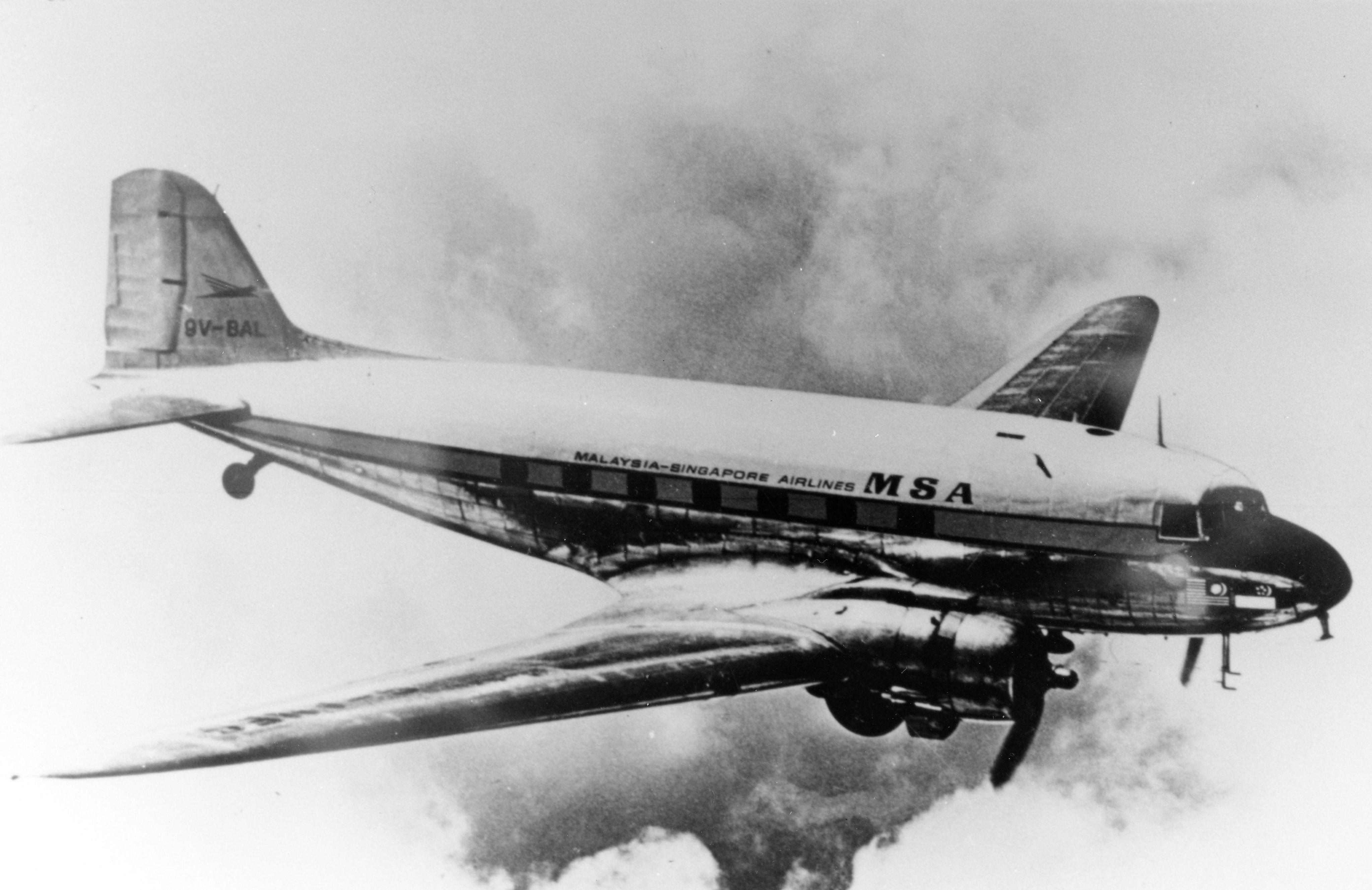 Vintage Commercial Airplanes