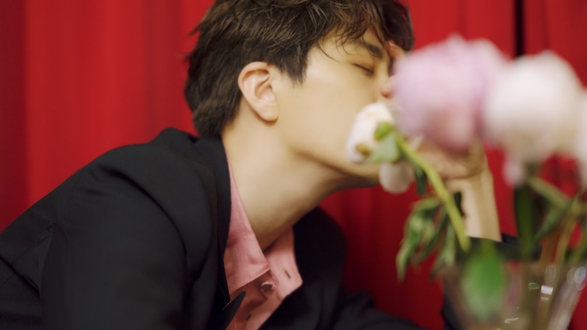 YOUNGJAExArs's tweet image. 영재(Youngjae) 'SUGAR' Mood Sampler #1
🎥 youtu.be/eHJP74TPkoc

영재(Youngjae) 
2nd Mini Album 'SUGAR'
22.06.21 18:00 (KST)

#영재 #Youngjae #YOUNGJAE_SUGAR #SUGAR 
@GOTYJ_Ars_Vita