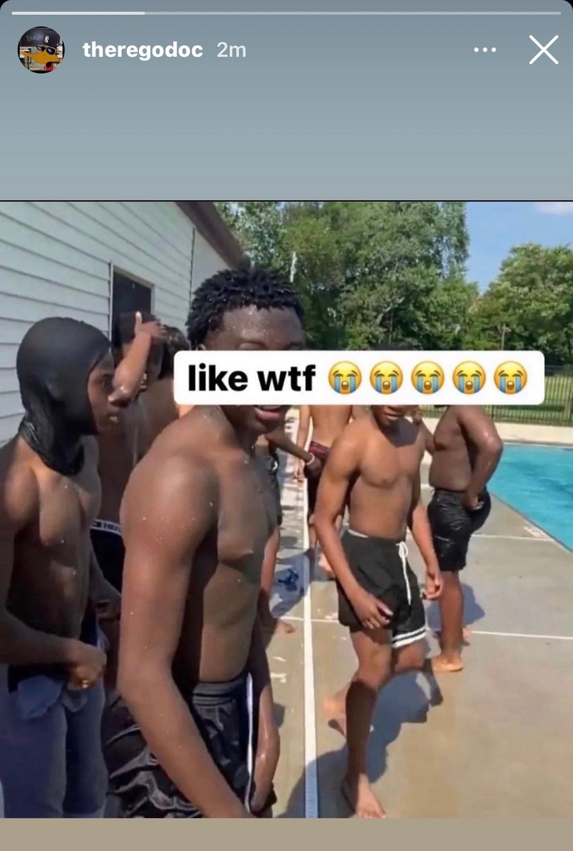 ski mask at the pool????