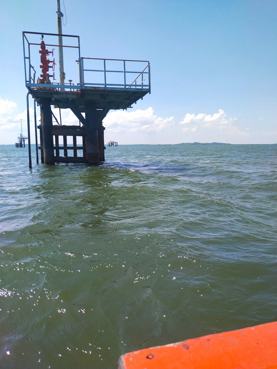 Harga minyak mentah $120.00/barel = Rp.10.793/liter. Ini blm termasuk biaya pengolahan dan distribusi. Sampai kapan Pertamina mampu menjual Pertalite dgn harga Rp.7600/l dan Pertamax Rp.12500/l tanpa disubsidi pemerintah.