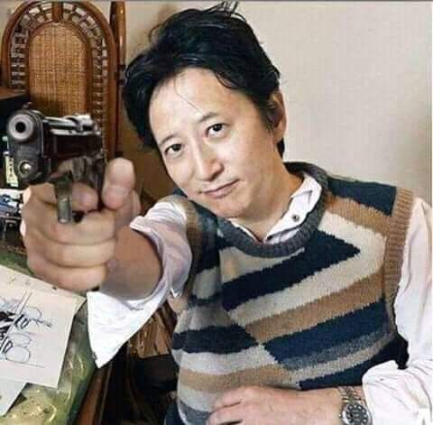 This hamon-stand-spin user turned 62 today
Happy birthday for our lord and savior Hirohiko Araki sensei   