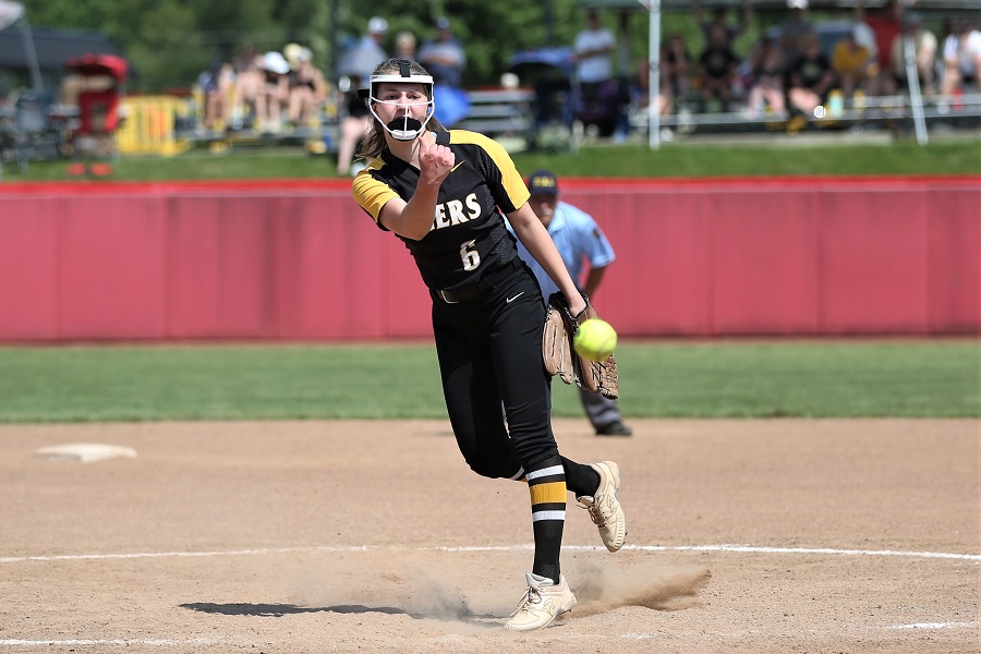 Softball Recap: NA rallies for dramatic 6-4 win at Mifflin County in PIAA 1st Round.

🔗- athletics.northallegheny.org/news/na-rallie…