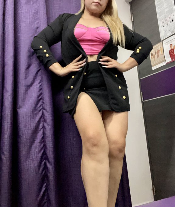 Linda noche bbys💋💋 https://t.co/voDTtx30VX<a href="/tag/felizlunes"class="tags"><span>#felizlunes</span></a><a href="/tag/lunesdeganarseguidores"class="tags"><span>#lunesdeganarseguidores</span></a><a href="/tag/lunesdemotivacion"class="tags"><span>#lunesdemotivacion</span></a>