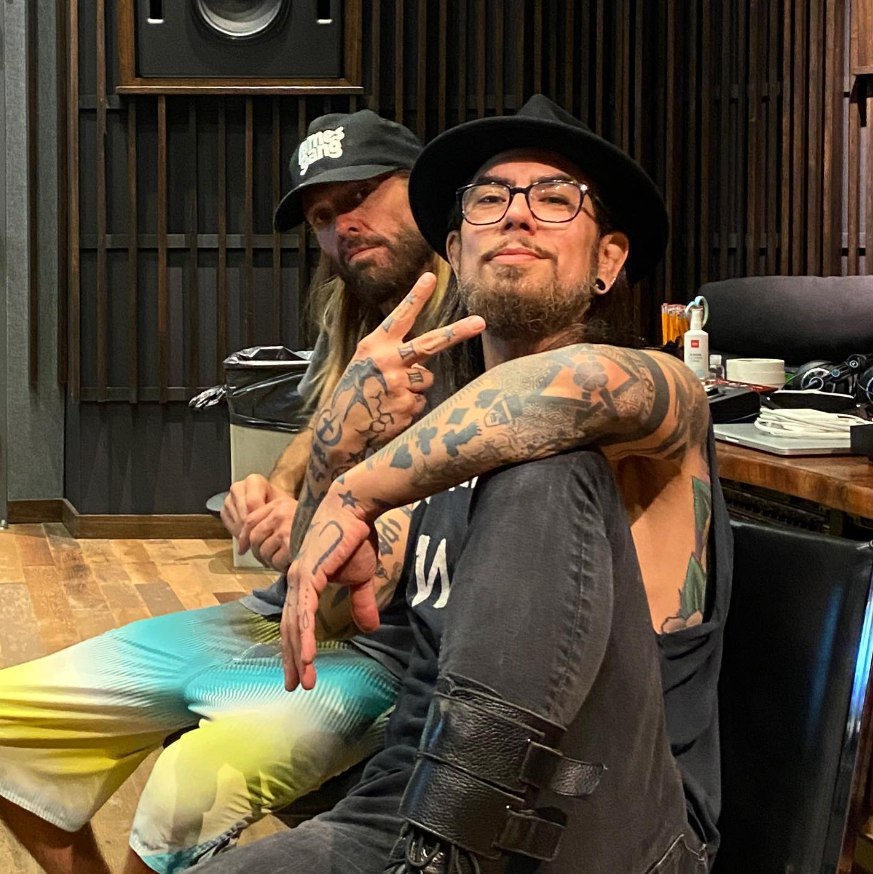 Happy 55 birthday to the amazing Jane\s Addiction guitarist Dave Navarro! 