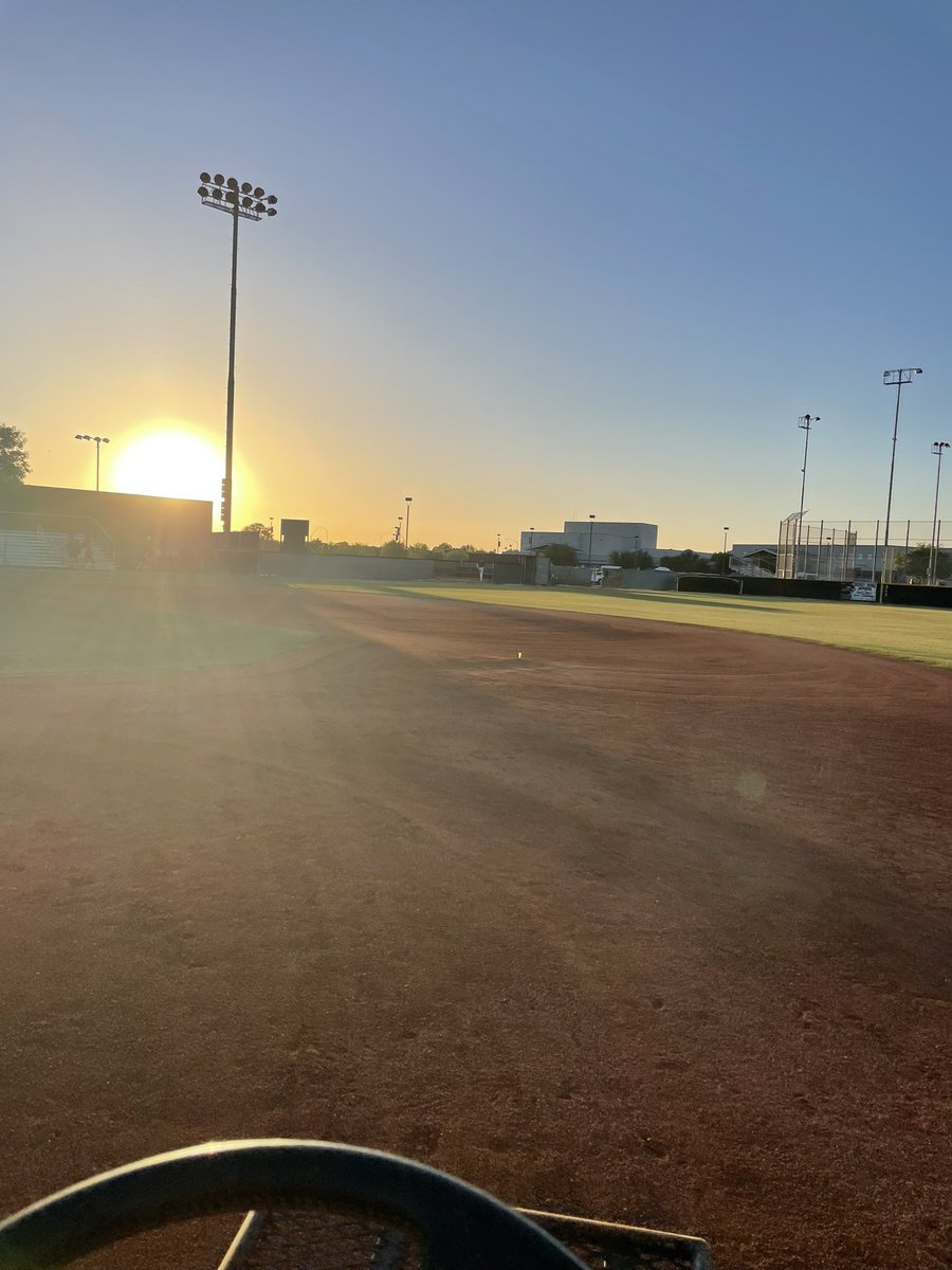 Coach_Ponce's tweet photo. First summer ball game with our A team vs Basha. Awesome to see some young guys step up! Back tomorrow vs Poston Butte 7:30pm. Go Jags! #GTJD https://t.co/DIQ0Vtb27h