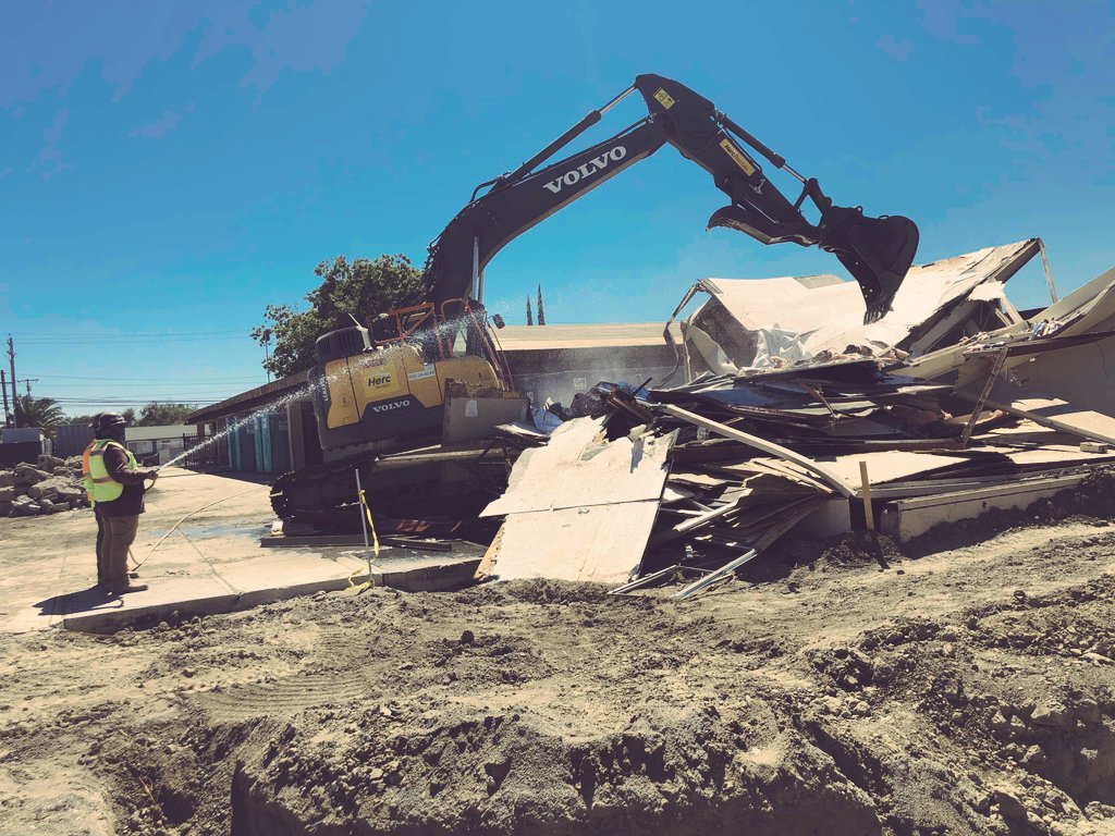 GarrisonDemoEng's tweet image. We have been built from a foundation of #schooldistrict work - @GarrisonDemoEng always with completing #school work high marks for safety, quality, and cleanliness and last summer we completed a school replacement project demolishing 6 campus structures for @TracyUnifiedSD.
