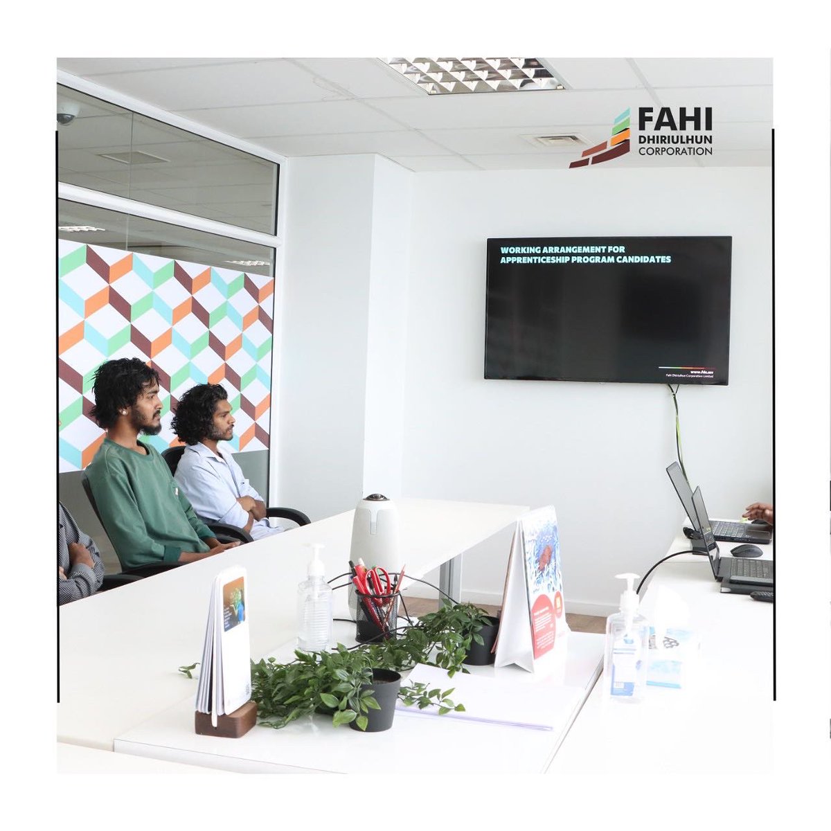 RakinFulhu's tweet photo. We had orientation for the students of the national apprenticeship program. They where given brief introduction of fahidhiriulhun corporation and the work which would be done by them.

#fahidhiriulhun #NationalApprenticeshipProgram2022 https://t.co/xVB352by5g