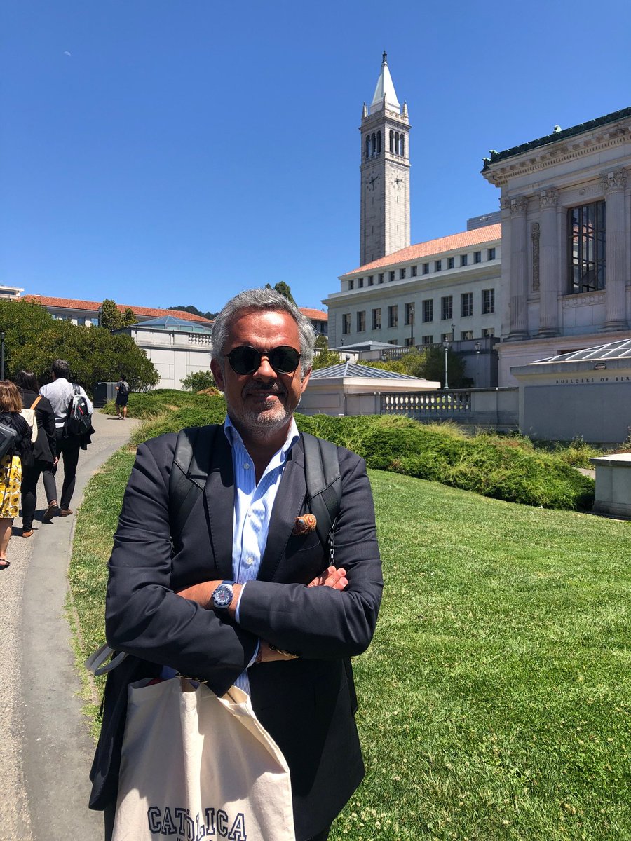 FMendesPalma's tweet photo. Universidade Católica Portuguesa na UC Berkeley com o SE da Internacionalização Bernardo Ivo Cruz e o Consul Geral de Portugal em São Francisco Pedro Perestrelo Pinto.
#portugal #UniversidadeCatolicaPortuguesa #internationalization #globalengagement #highereducation #berkeley https://t.co/AH3pNtYn1r