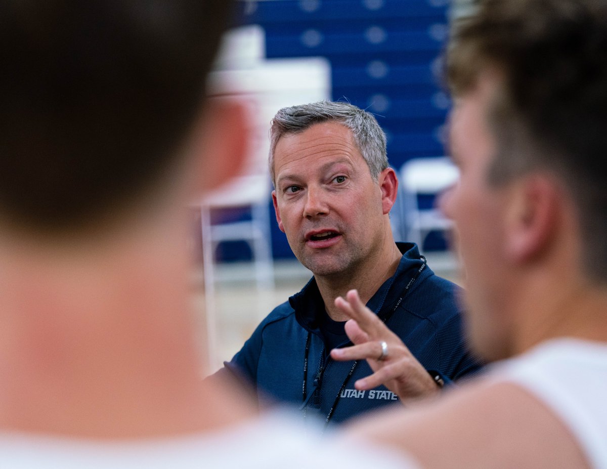 USUBasketball's tweet photo. Summer Workouts - Day 1⃣ #AggiesAllTheWay https://t.co/tfS6WVRUmV