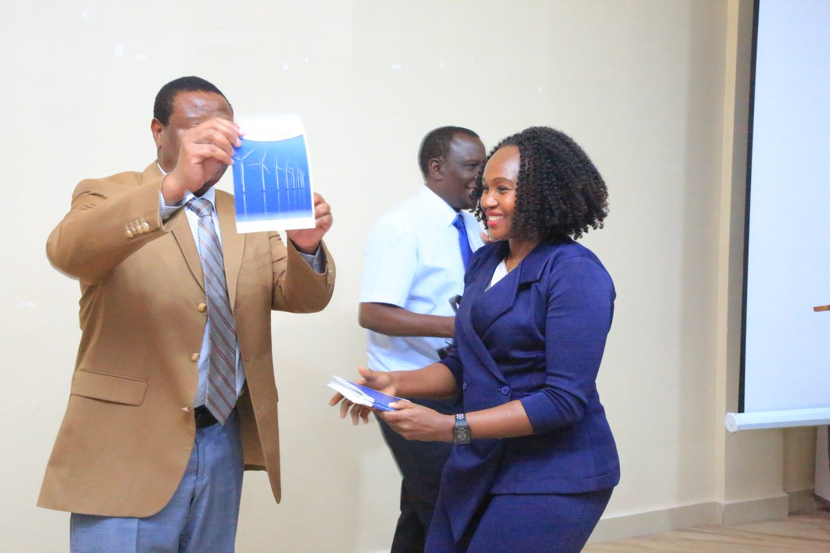 msechustephen's tweet photo. #TATIC launches it's first policy brief highlighting on 10 Key Facts About The Energy Charter Treaty #10KEYFACTSABOUTECT https://t.co/d1HOxfSWCn